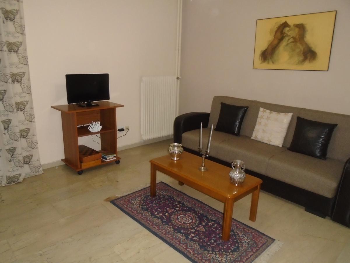 Riviera Daire